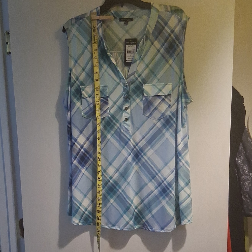 Ava & Grace Blue Green Plaid Sleeveless Blouse